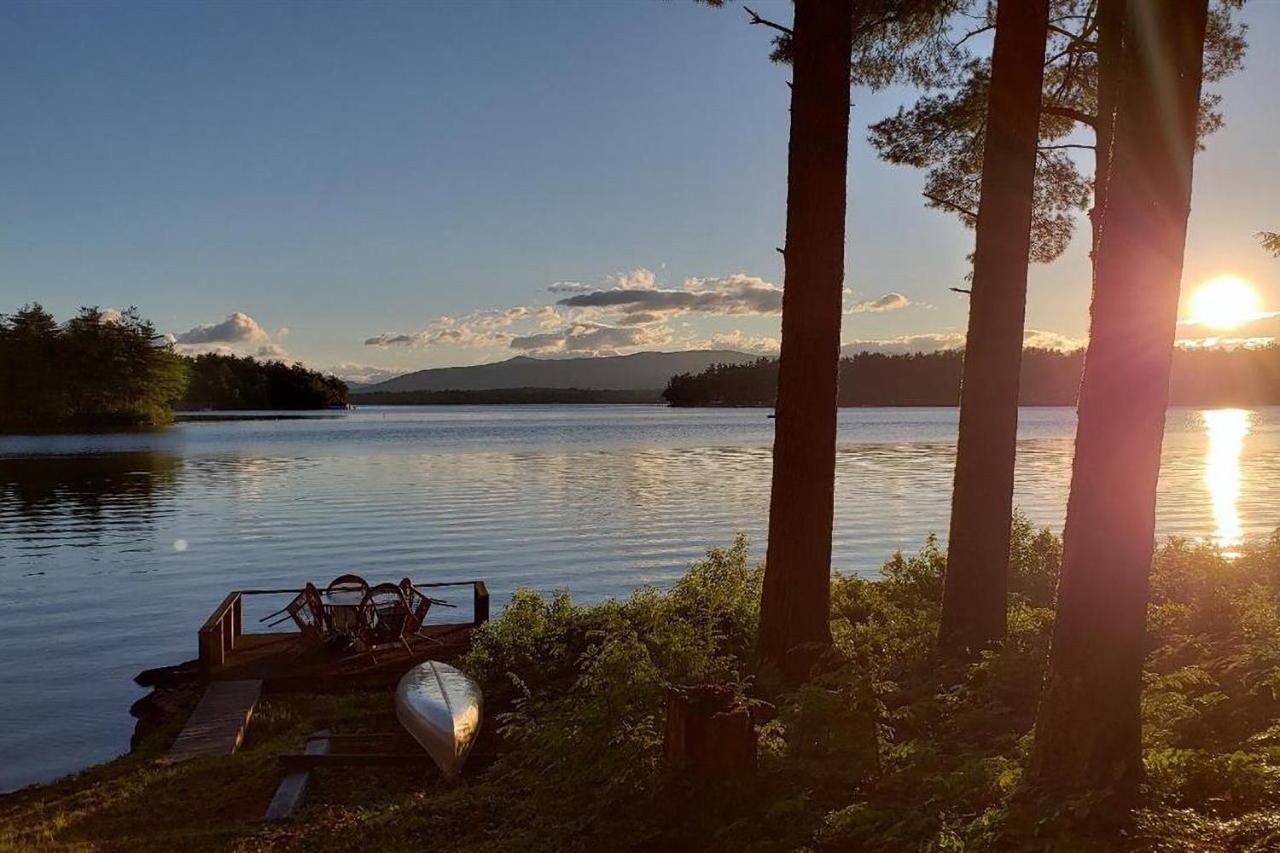 Meredith Lakefront Lodge On Lake Winnipesaukee Esterno foto