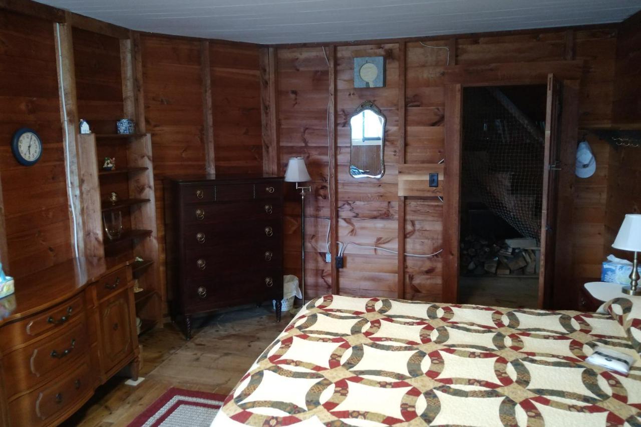 Meredith Lakefront Lodge On Lake Winnipesaukee Esterno foto